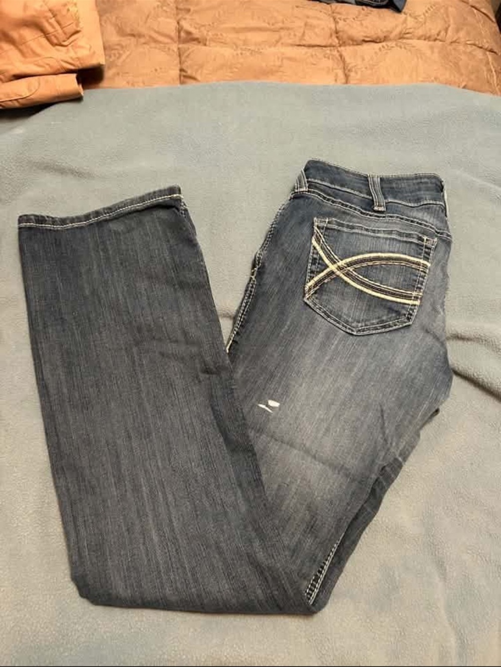 Ariat Women's Boot Cut Mid Blue Jeans with Embroidered Pocket